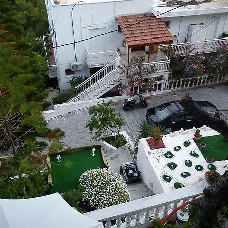 Mina Apartments Poros Town Exterior photo
